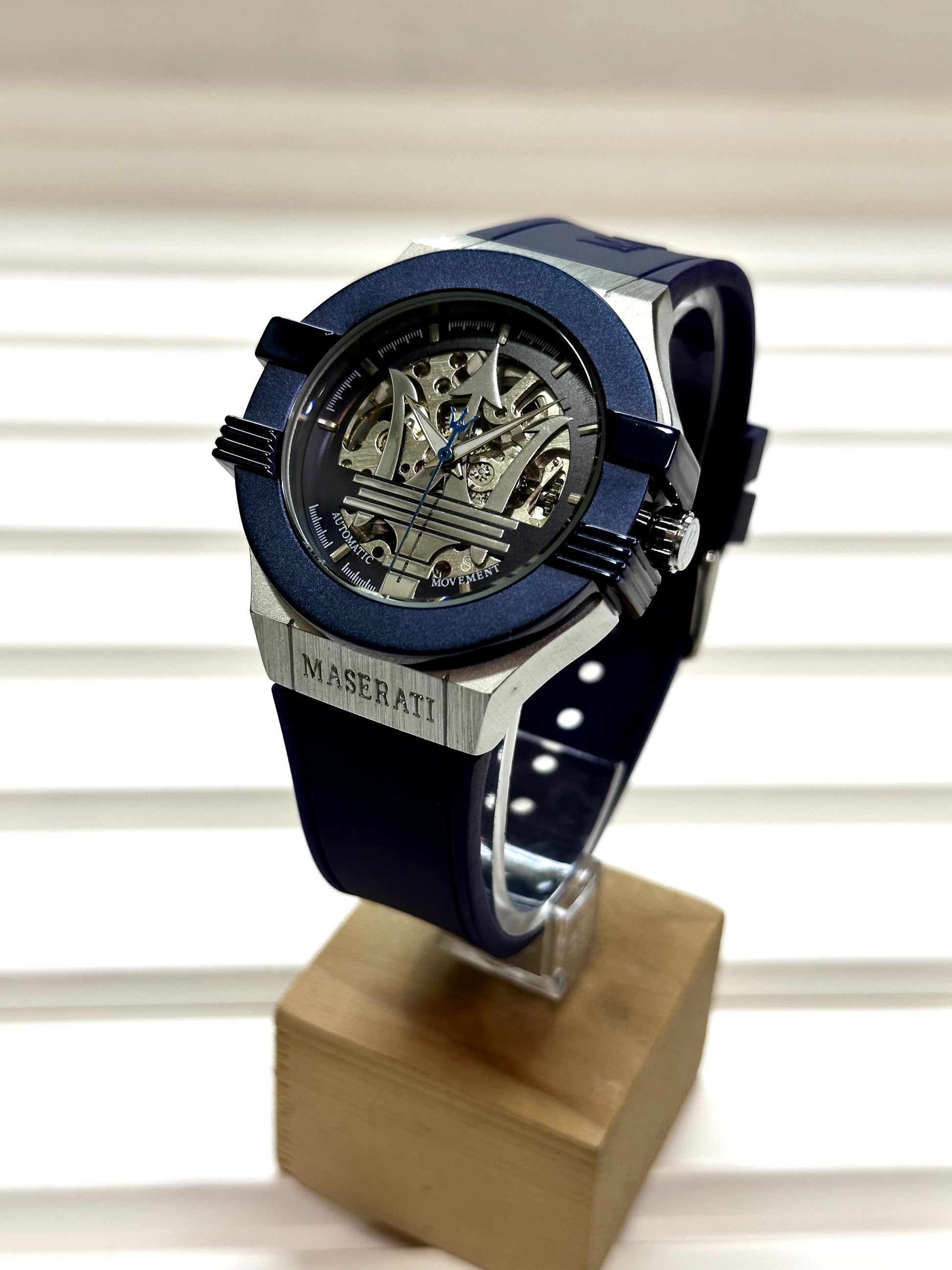 Maserati Potenza Automatic - Elegant Navy Blue Watch for Men - Zynocruze